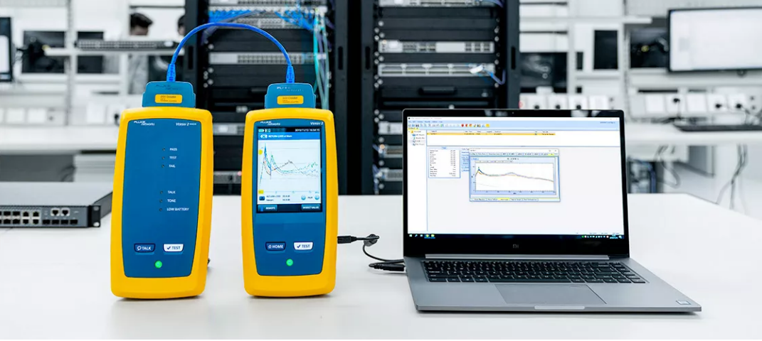 イーサネットケーブルをPCに接続する方法